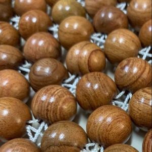 Chiếu Hạt Gỗ Hương Đá Mộc Kích Thước 16mx2m hạt 1.8cm ( video  hình thật )