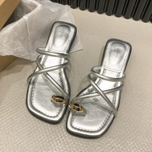 [Free Shipping] WomenS Outdoor Slip-On Sandals New Summer Style Fashionable And Versatile With Thick Soles Crisscross Straps And Low Heels Perfect For The Beach