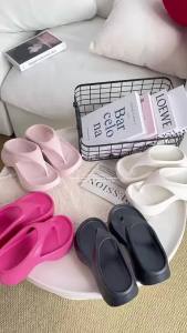 [Free Shipping] Summer Thick-Soled Height-Increasing EVA Flip-Flops For Women Fashionable And Versatile Suitable For Outdoor Wear Non-Slip Comfortable Sandals And Beach Shoes