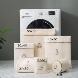 COMBO BỘ TÚI GIẶT 3 LỚP CAO CẤP THÊU HÌNH VÀ CHỮ DÀY DẶN KHÓA KÉO CHẮC CHẮN.NHIỀU MÀU CHỌN LỰA