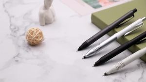 Uni Kuru Toga Metallic Mechanical Pencil 0.5MM Lead Advance Upgrade Model M5-1030 Automatic Rotation Japanese School Stationery