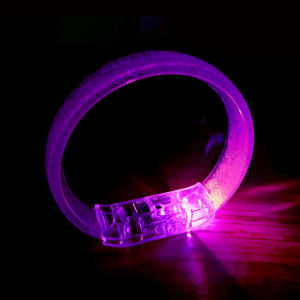 Party Supplies LED Glow Bracelet Concert Lights LED Bubble Ring Light Battery Operated Glowing Bracelet Fluorescent Glow In The Dark Halloween Decoration