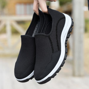 Sepatu Kasual Pria Slip On Sepatu Trendy Pria Wanita
