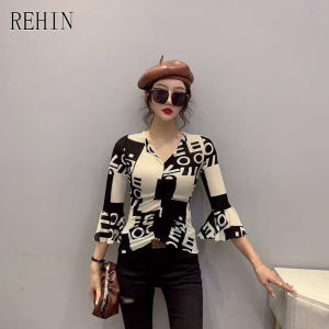 REHIN ผู้หญิงฤดูใบไม้ร่วงใหม่แฟชั่น V คอตัวอักษร Creative Ruffle แขนสั้นเสื้อยืด Slim Elegant เสื้อ