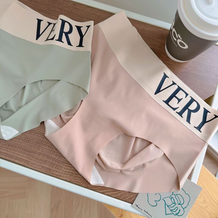 Qu%E1%BA%A7n%20L%C3%B3t%20N%E1%BB%AF%20N%C4%83ng%20%C4%90%E1%BB%99ng%20-%20B.Lingerie%20-%20Image%207