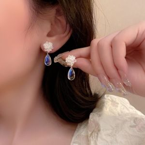 Sweet Temperament Flower Fashion Water Drop Pearl Rhinestone Elegant Earrings
