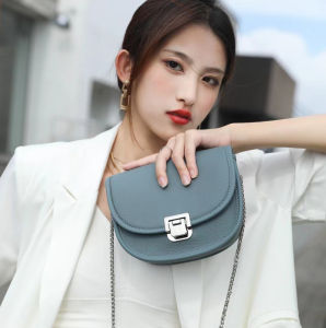 Royal Bagger Túi Đeo Vai Thời Trang Mới Cho Nữ Túi Đeo Chéo Nữ Đơn Giản Thường Ngày Bằng Da Bò Thật Túi Dây Xích Nữ Dễ Phối Đồ