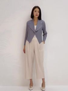 แฟชั่นของผู้หญิงปกชุดเหมาะกับทุกแนวหนึ่งปุ่มสั้นเจ้าอารมณ์แจ็คเก็ตตัวเล็กชุดซ่อนรูป #20230440