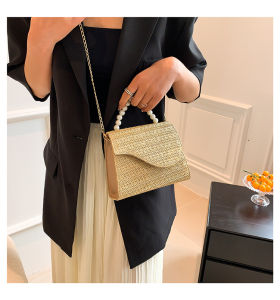 Pearl Handle Chain Straw Bag