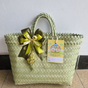 Tas anyaman lurik murah / tas plastik lebaran untuk hampers