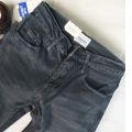 PULL AND BEAR JEANS STRETCH SUPER SKINNY PRIA / CELANA PANJANG TERBARU / JEANS HITAM PEKAT. 