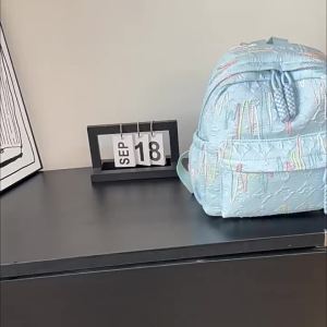 กระเป๋าเป้สะพายหลังสำหรับเที่ยวตากอากาศฤดูใบไม้ผลินักศึกษาผู้หญิงผ้าอ๊อกซ์ฟอร์ดใหม่กระเป๋าเป้สะพายหลังน่ารักนุ่มทันสมัยมูลค่าสูง