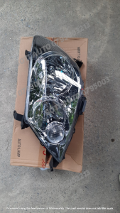 Đèn pha Toyota Fortuner 2004-2007