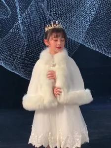 Girls Coat 2025 Autumn and Winter New Childrens Clothing Korean Style Girl Baby Fashion Cold Warm Plush Cape Coat Simple