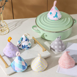 Kitchen Heat Insulation Gloves Cute Cover Handle Cap/Sarung Tangan Penebat Haba Dapur