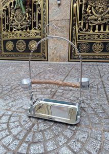 1 cầu đứng nhỏ (thanh ngang gỗ gạo) 30*22*40 dùng cho vẹt đứng (chưa bao gồm xích chân)