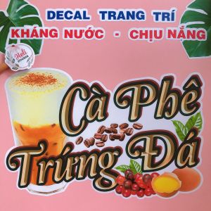Decal Trang Trí Quán CÀ PHÊ TRỨNG ĐÁ Loại 1 ✨ Hình Dán Trang Trí Decor Quán Trà Sữa Cà Phê Sinh Tố Nước Ép - Sticker Kháng Nước Chịu Nắng Cắt Sẵn.