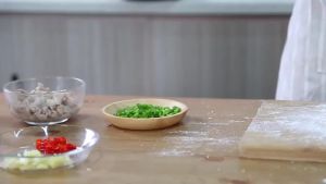 Stainless steel noodle machine household new type manual noodle pressing machine Heluo noodle machine river Lo mein machine noodle pressing machine manual noodle