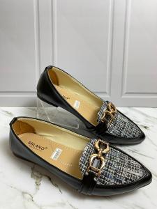 Flatshoes Wanita Terbaru Hak Rendah Antislip