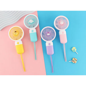 kangle ✨Saniro✨พัดลมมือถือ พัดลมแบบพกพา พัดลมแบบชาร์จไฟ USB การออกแบบการ์ตูน ลมแรง เย็นสบายเปิดฤดูกาลเรียน ของขวัญสำหรับนักเรียน