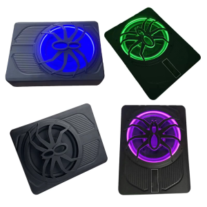 ประหยัดพื้นที่กล่องเสียงเบส Underseat ขั้นสูง800W พร้อมแอมพลิฟายเออร์การกระจายความร้อนที่มีประสิทธิภาพและควบคุมระดับเบสระยะไกล