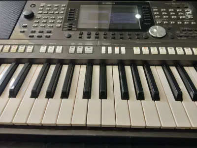 đàn yamaha psr S970 cũ (đàn đi show)