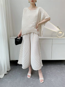 KESHANGYI Premium Striped Pleated Womens Two Pieces Set Crew Neck Top Wide Leg Pants Casual Minimalist Street Fashion