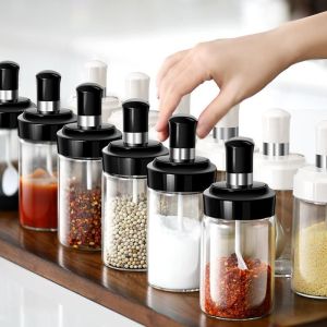 Bộ 3 Lọ gia vị thủy tinh có thìa múc có gioăng silicon giúp gia vị không bị chảy nước KT: 14x7cm