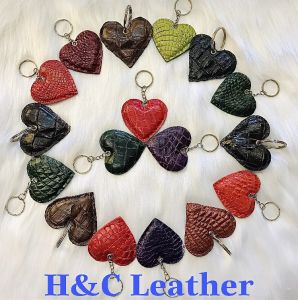 [Ảnh thật] Móc khóa hình trái tim da cá sấu thật 100%