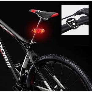 Smart Bike Turning Signal Cycling Taillight Intelligent USB Bicycle Rechargeable Rear Light Remote Control LED Warning