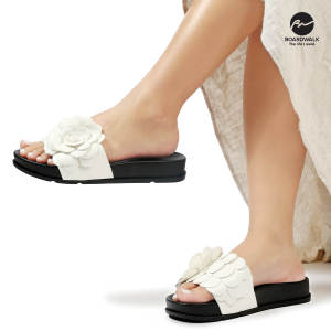BOARDWALK LIPINSKA LADIES SANDALS WITH WHITE FLOWER DESIGN