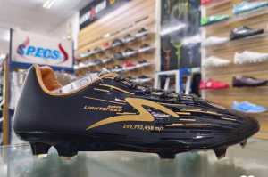 Sepatu bola anak dan dewasa bayar di tempat ( GRATIS ONGKIR )