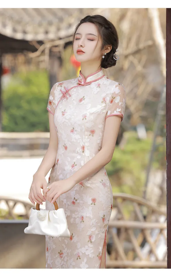 Cách mặc sườn xám đẹp KHÔNG THUA KÉM gái Trung Hoa