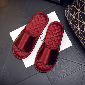 [Free Shipping] Wedding Slippers For The Bride A Festive Red Open-Toe Design A Luxurious And Elegant Choice For The Wedding Morning