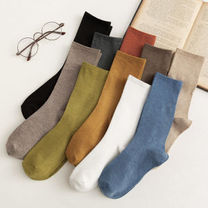 ถุงเท้าผู้หญิง ถูกถุงผ่านกลาง ถูกถุงผ่านสีพื้น เนื้อผ้านุ่ม ข้อสั้นใส่สบาย ถูกถูกถุงฟชั่น สามารถใส่กีฬาหรือใช้ได้ในชวิตประจำวัน