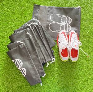 ถุงใส่รองเท้า แบบหูรูด (สามารถออกใบกำกับภาษีได้)