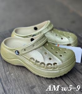 Womens big-toe shoes Classic Platform Baya Clog (order 1 pair and get 4 shoe clips worth 100฿) Womens high heels Casual sandals cross shoes womens shoes Health shoes Ready to ship in Thailand delivery in 1 to 3 days.