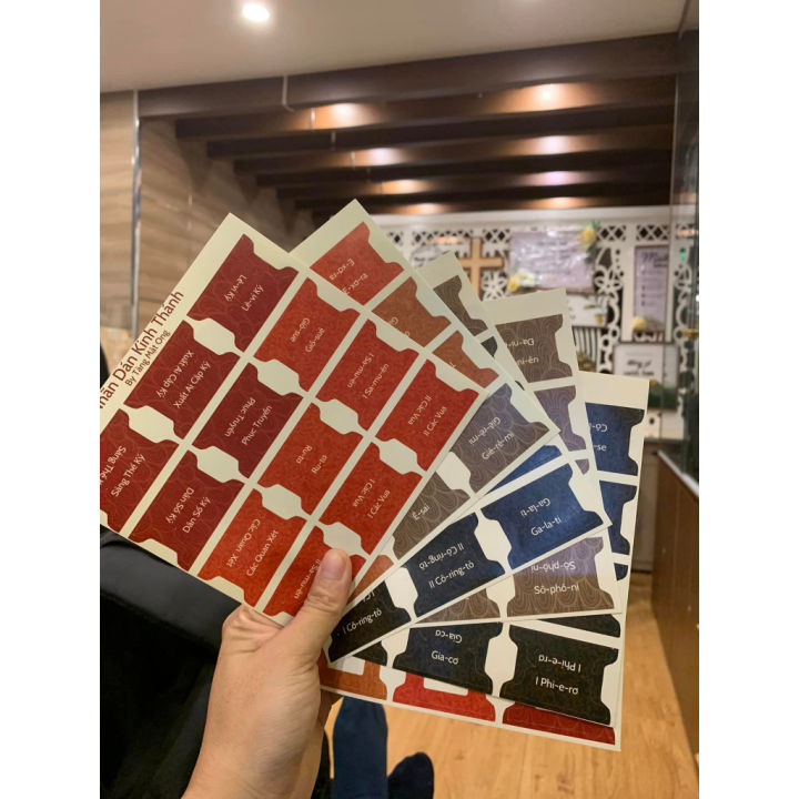 Nh%C3%A3n%20d%C3%A1n%20Kinh%20Th%C3%A1nh%20tr%E1%BB%8Dn%20b%E1%BB%99%2066%20s%C3%A1ch%20ti%E1%BB%87n%20d%E1%BB%A5ng%20-%20Image%204