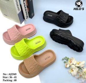 Sandal Slide Wanita Elegan Motif Geometris Warna-Warni