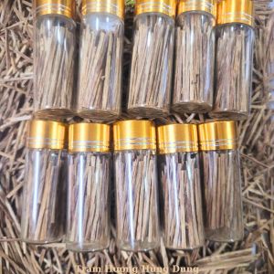 Trầm Hương Hút Thuốc Lá - Trầm Sánh Nguyên Chất Giảm Mùi Hôi Từ Thuốc LáTăng Cường Nội Lực Khí Huyết Lưu Thông