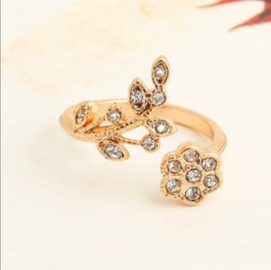 Gratis Ongkir - Cincin Bunga Daun Daun Stainless / Cincin Fashion / Fashion Perhiasan