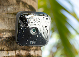 Camera Amazon Blink Outdoor camera an ninh ngoài trời dùng Pin AA 2 năm Full HD 1080p