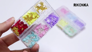 1 Box Nail Art Five Petal Flower Ornament Box Multicolor Acrylic Flower Ornament with Gold and Silver Bead Resin Flower