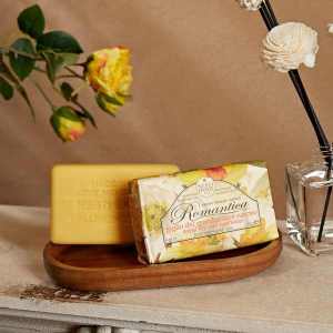 Italy Imports Neistedant Romantic Heart Soap Lily Cleansing Beauty Bath Soap 250g