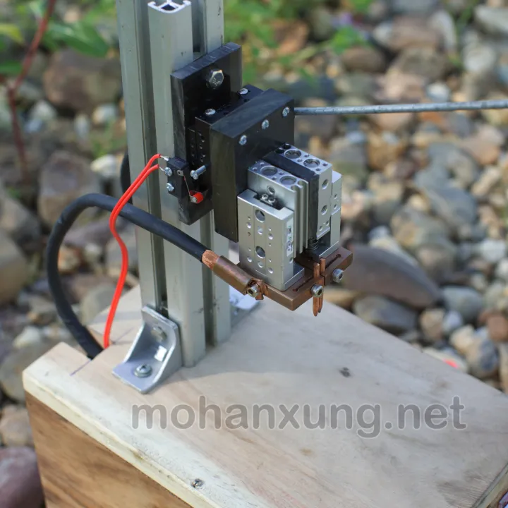 M%C3%A1y%20h%C3%A0n%20cell%20pin%20k%E1%BA%BFt%20c%E1%BA%A5u%20tr%E1%BB%A5%20h%C3%A0n%20tr%C6%B0%E1%BB%A3t%20c%C3%A2n%20l%E1%BB%B1c%20AK-150%20-%20Image%203