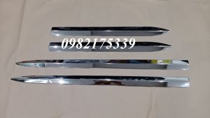 Nẹp sườn xe Veloz AVANZA 2022 2023 HÀNG CAP CẤP Inox ( bộ 4 cái )