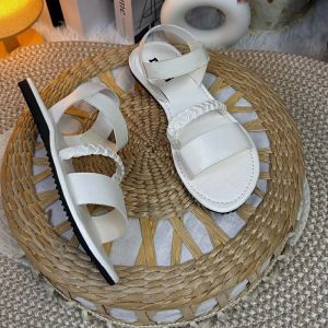 RD622 New Womens Sandals Key attributes: Braided straps Open toe Flat sole Ankle strap