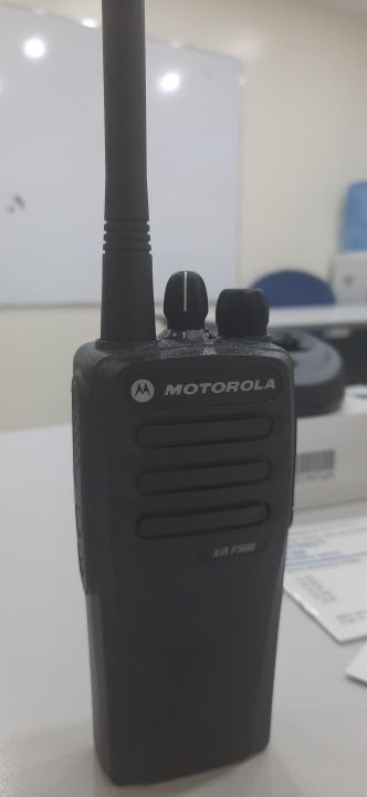 Motorola XiR P3688 Portable Two-Way Radio