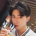 วิกผมสั้นตรง ผมหน้าม้า ดูเป็นธรรมชาติ สไตล์เกาหลี สําหรับผู้ชาย และนักเรียน. 