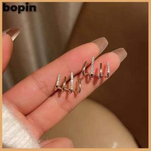 Bopin Hàn Quốc earing Claw tai móc Clip bông tai cho phụ nữ bốn-prong thiết lập màu vàng tai Bông tai thời trang đồ trang sức năm mới Quà Tặng